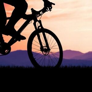 Pearl Izumi Elite Cycling Jersey Women's Size
L White/Blu Short Sleeve Full Zip